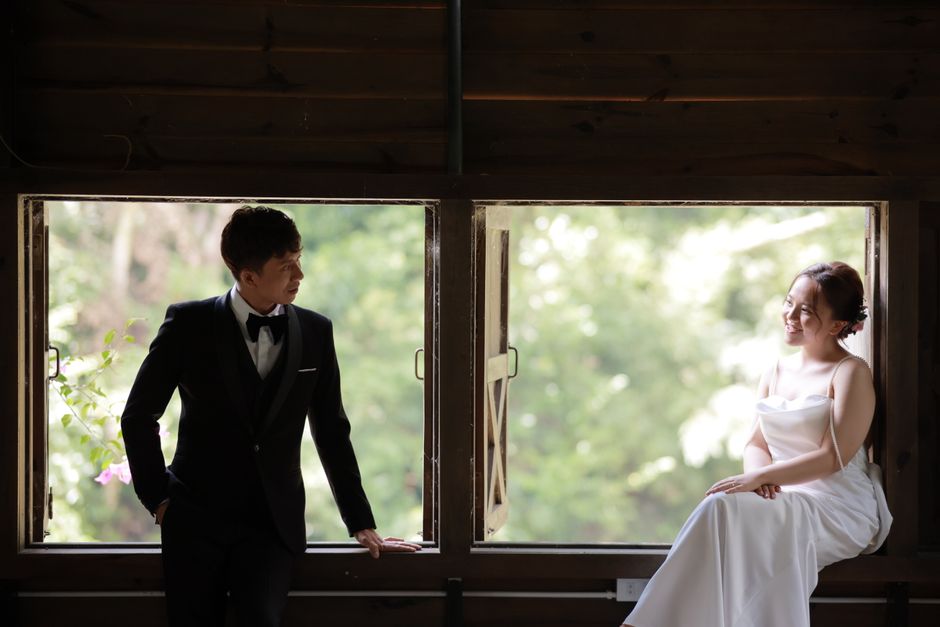 Elegant pre-wedding photo of a couple in Vietnam, capturing love and elegance.